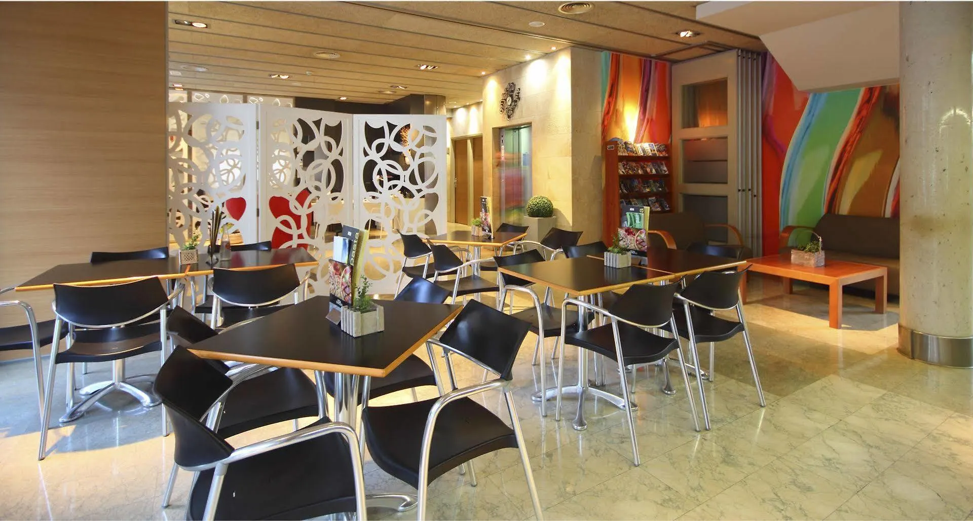 Aqua Hotel Nostre Mar Apartments 피네다데마르 0*,  스페인